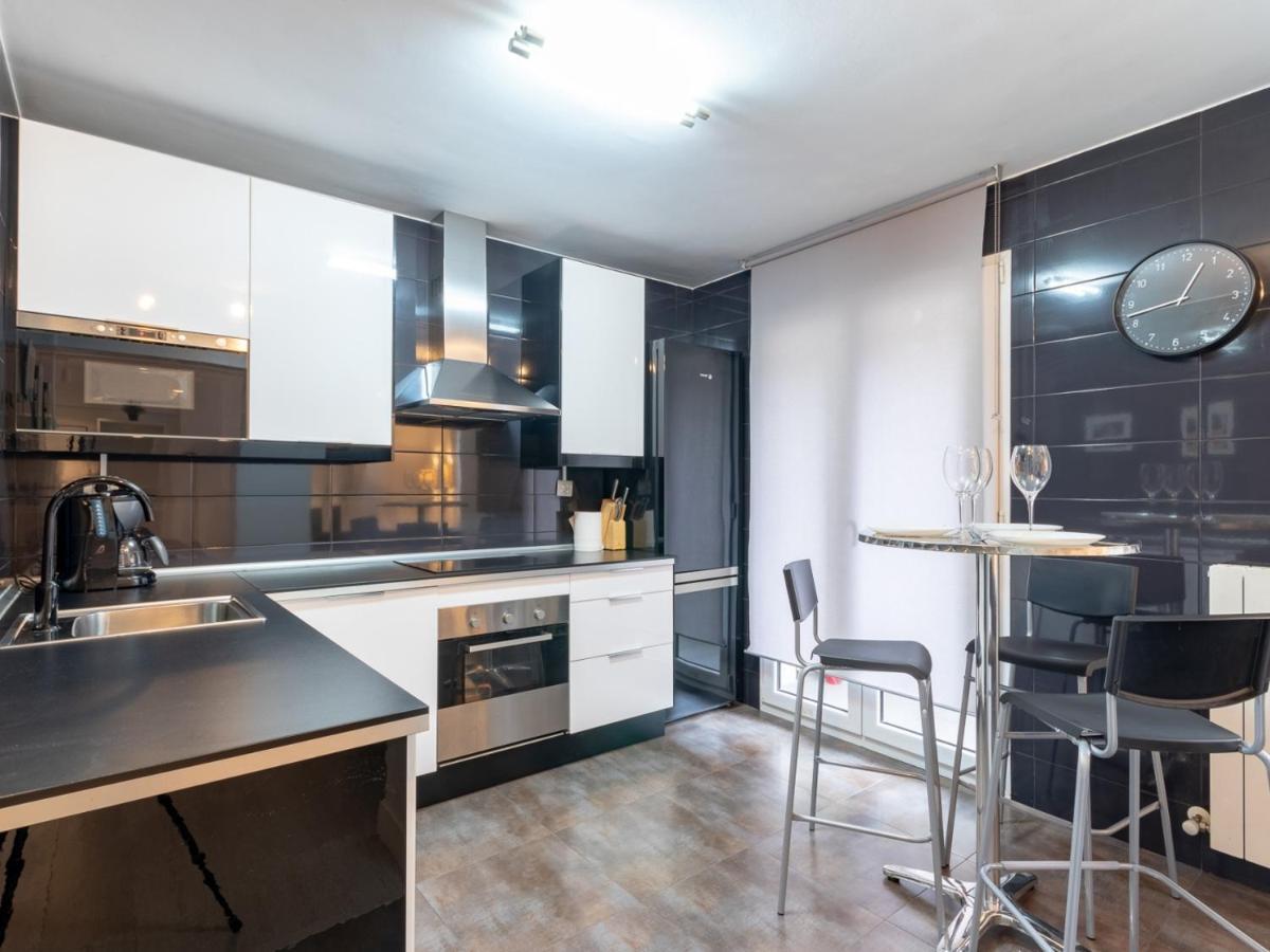 Bilbao Sarriko - Deusto By Aston Rentals Buitenkant foto